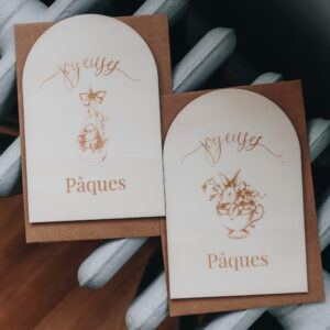Les Cartes Postales en Bois de Pâques